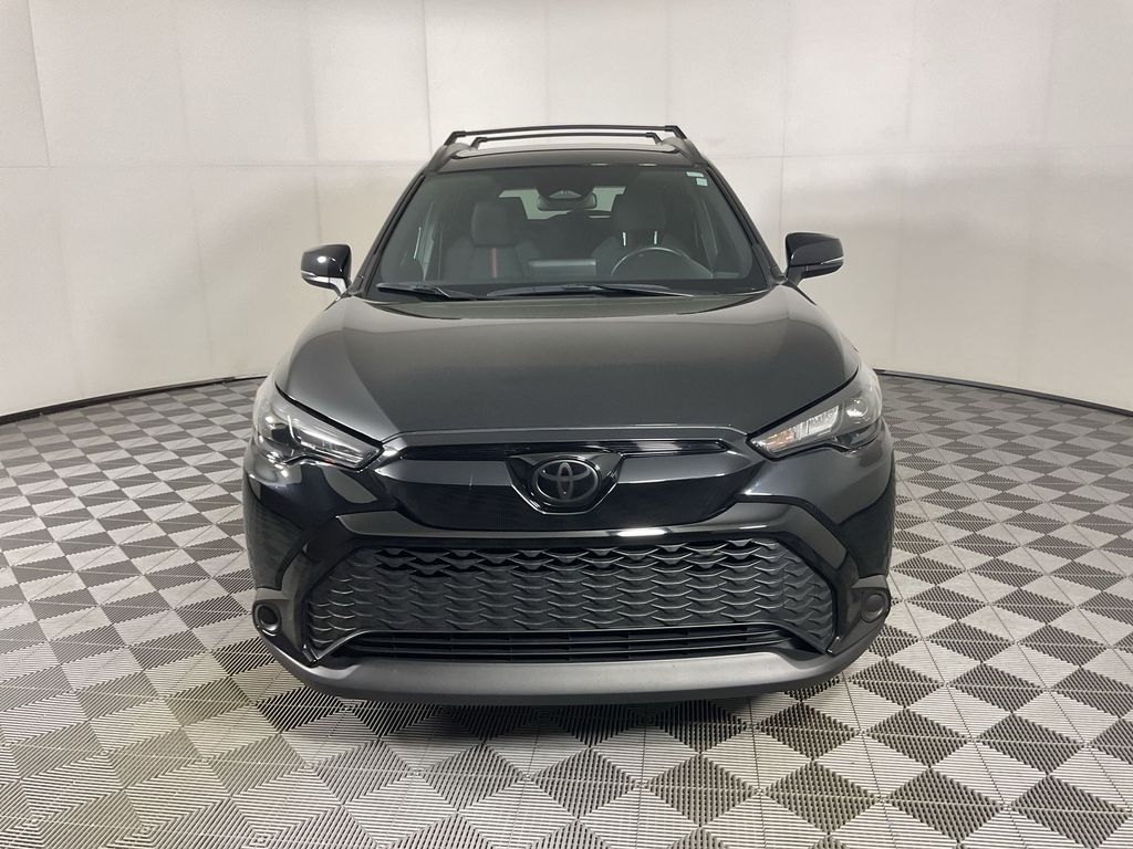 View vehicle photo 2