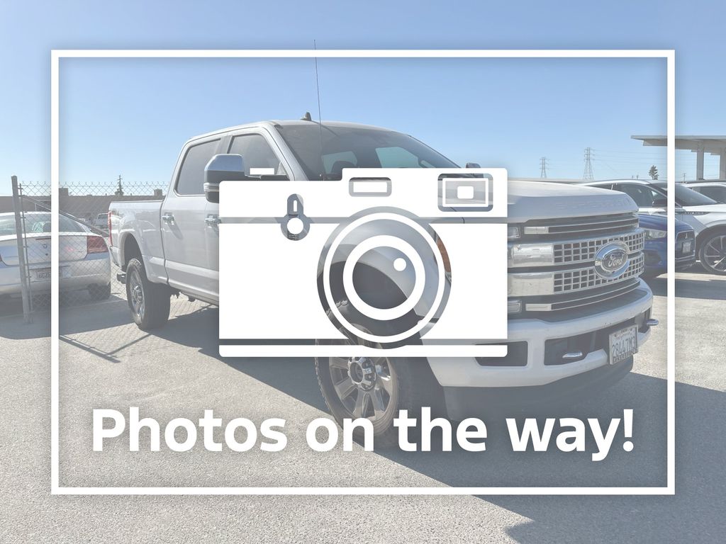 White Platinum Clearcoat Metallic 2019 Ford F-250 Super Duty Pickup Truck Four-Wheel Drive 6-Speed Automatic