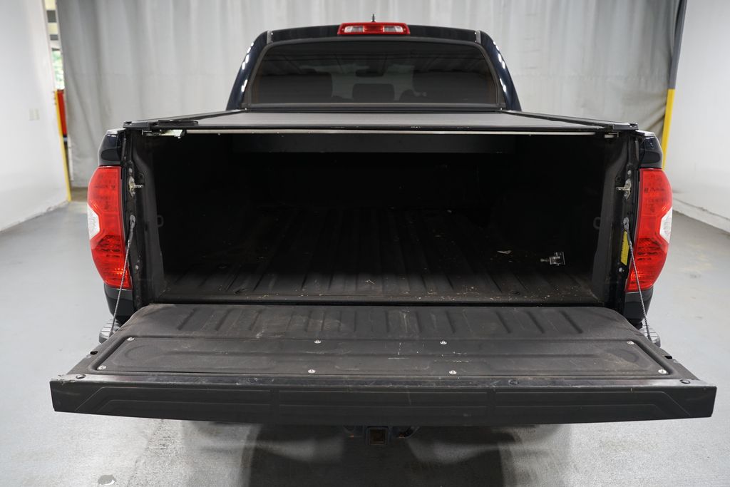Thumbnail: 2020 Toyota Tundra - 31
