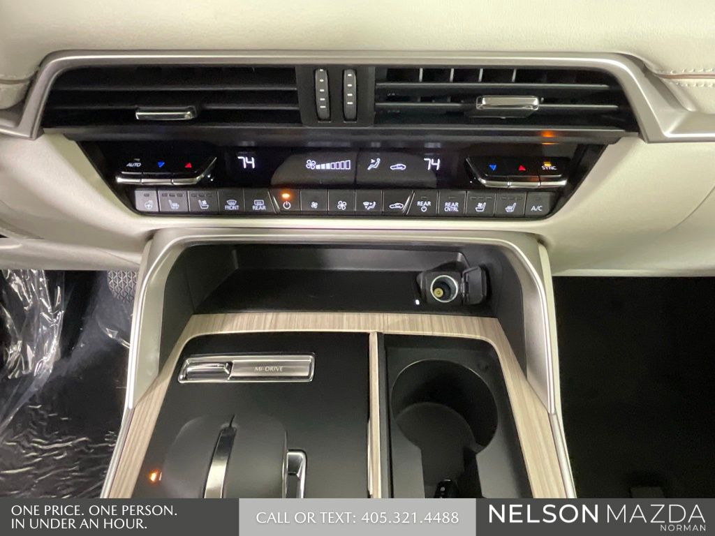 New 2026 White Mazda 3.3 Turbo Premium Plus image 34