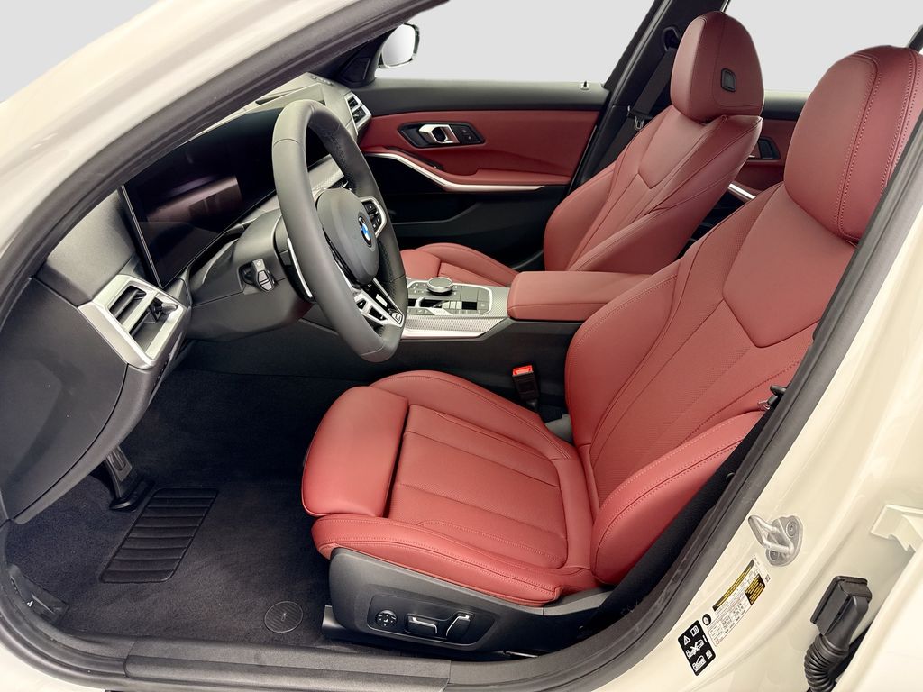 Thumbnail: 2026 BMW 3 Series - 18