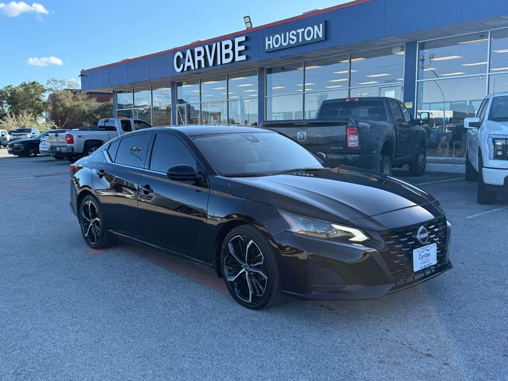 2024 Nissan Altima 2.5 SR FWD