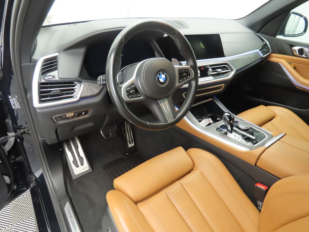 Thumbnail: 2022 BMW X5 - 9