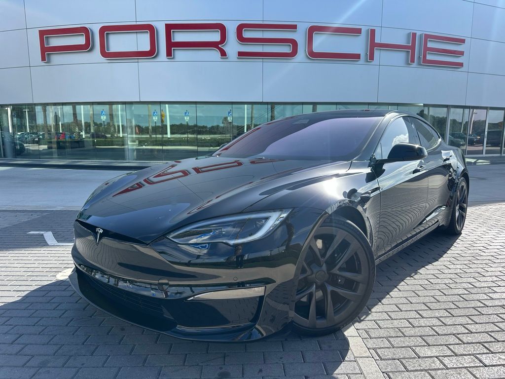 Thumbnail: 2022 Tesla Model S - 1