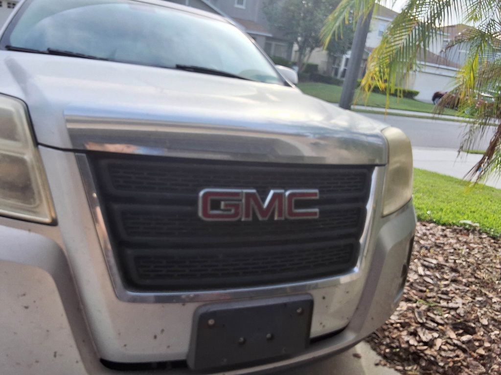 used 2010 GMC Terrain car, priced at $5,991