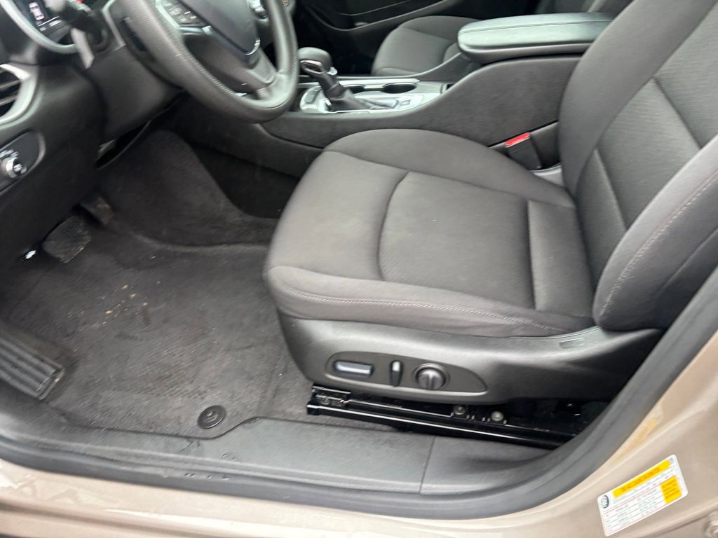 Used Car 2023 Chevrolet Malibu  Lt For Sale Under $20,000 In Austin, Texas