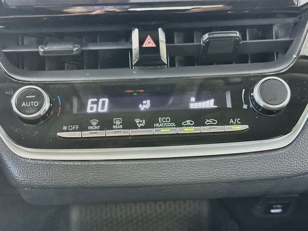 ToyotaCorolla18