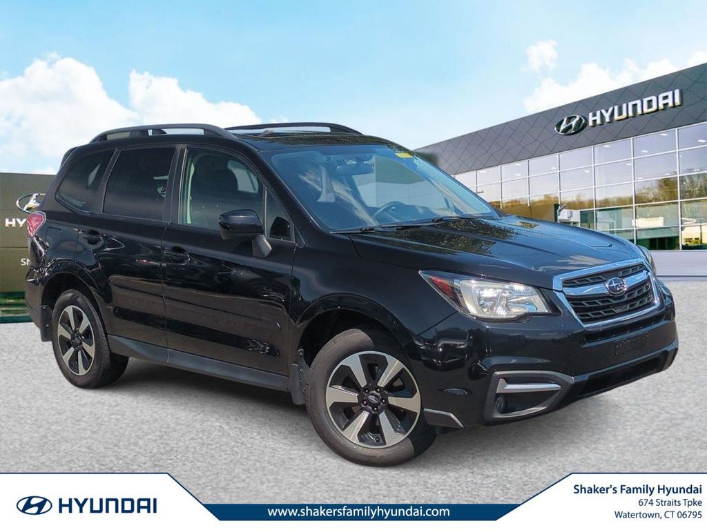 2018 Subaru Forester Negro (Crystal Black Silica) SUV/Crossover Tracción en las cuatro ruedas Transmisión variable continua