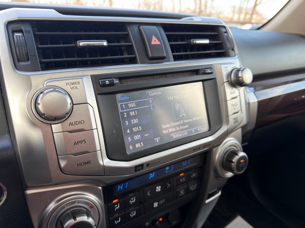 Thumbnail: 2019 Toyota 4Runner - 28