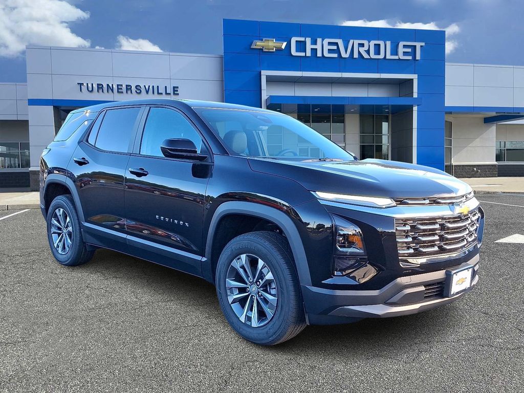 Thumbnail: 2026 Chevrolet Equinox - 2