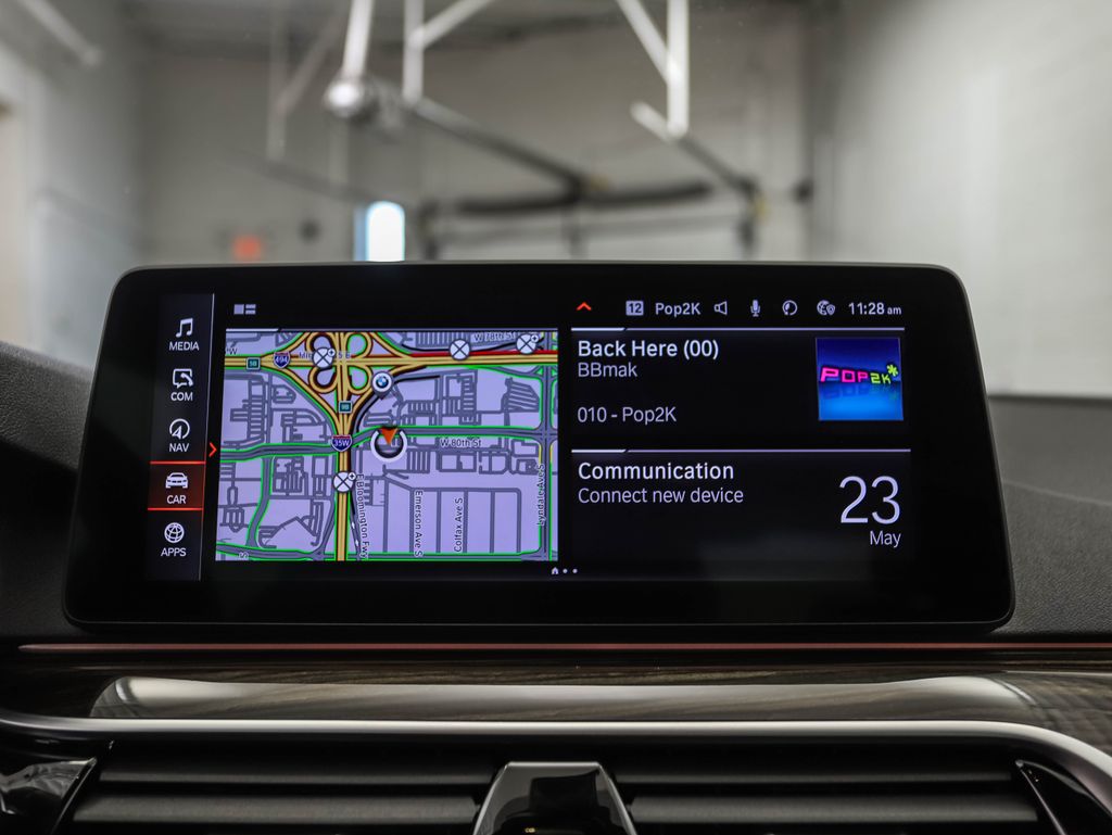 2022 BMW 5 Series 540i xDrive 14