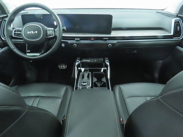 Thumbnail: 2024 Kia Sorento - 13