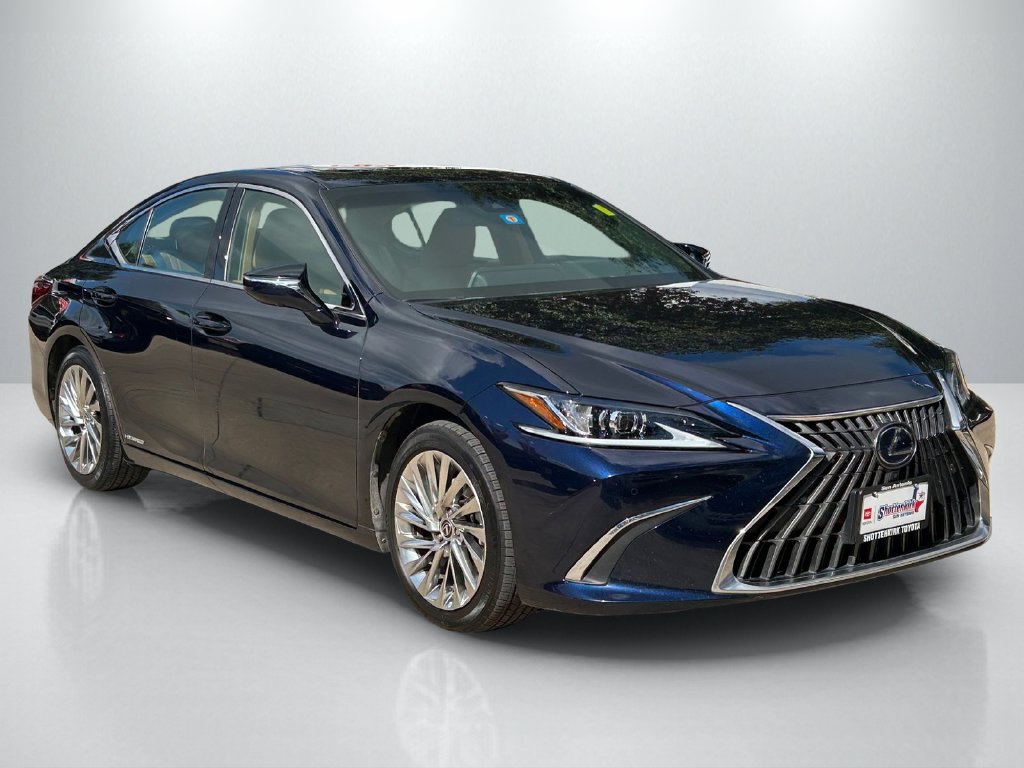Used 2022 Lexus ES Sedan