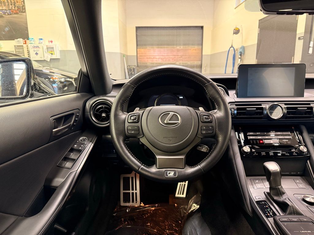 Thumbnail: 2023 Lexus IS - 23