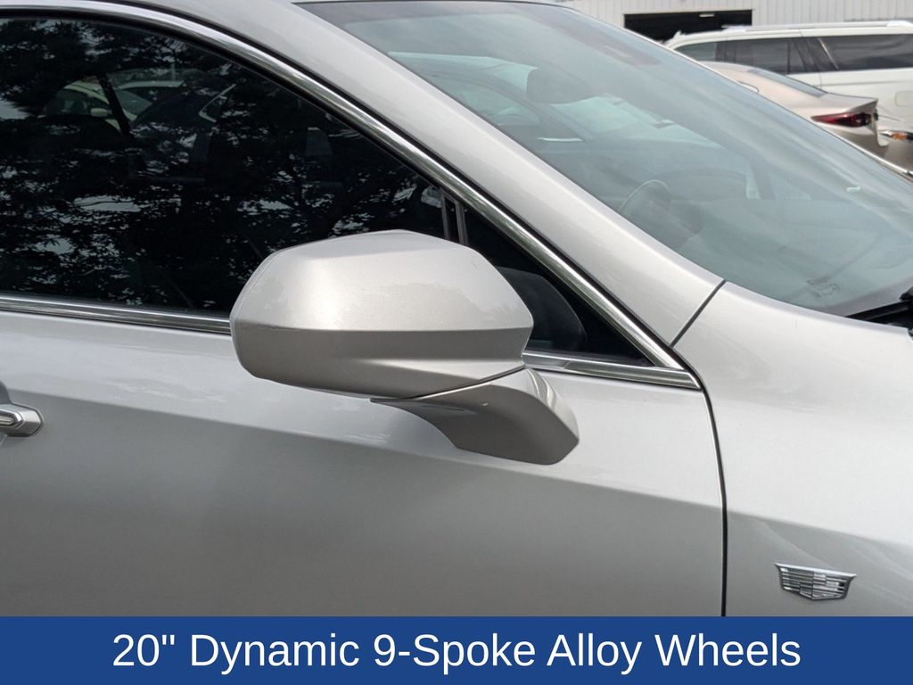 2019 Cadillac XT4 Premium Luxury