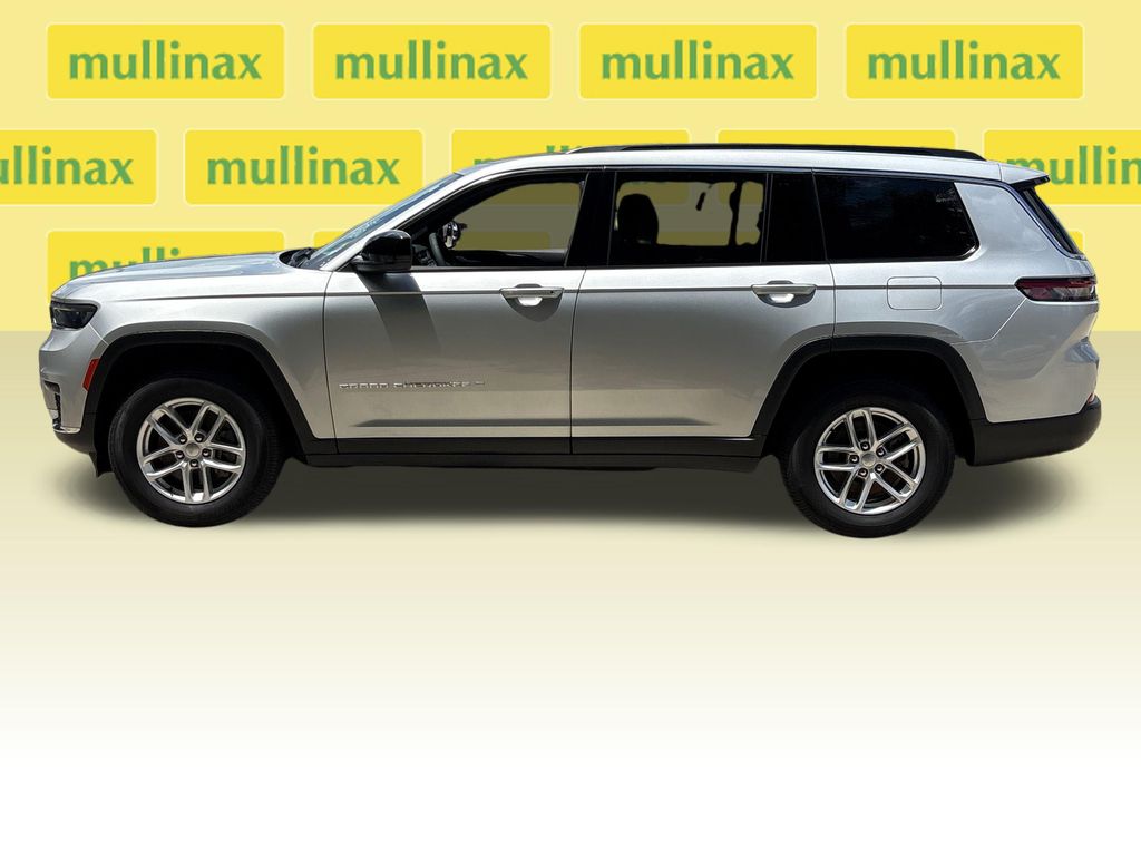 Certified Used 2025 Silver Jeep Laredo image 10