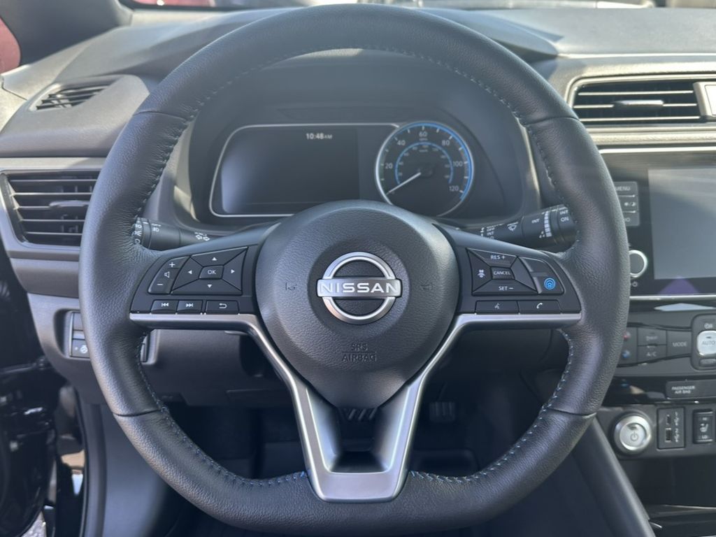 2025 Nissan Leaf SV Plus