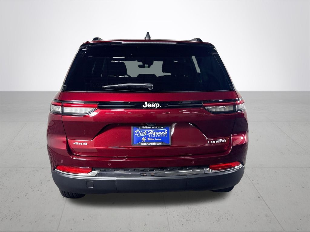 2025 Jeep Grand Cherokee Laredo X