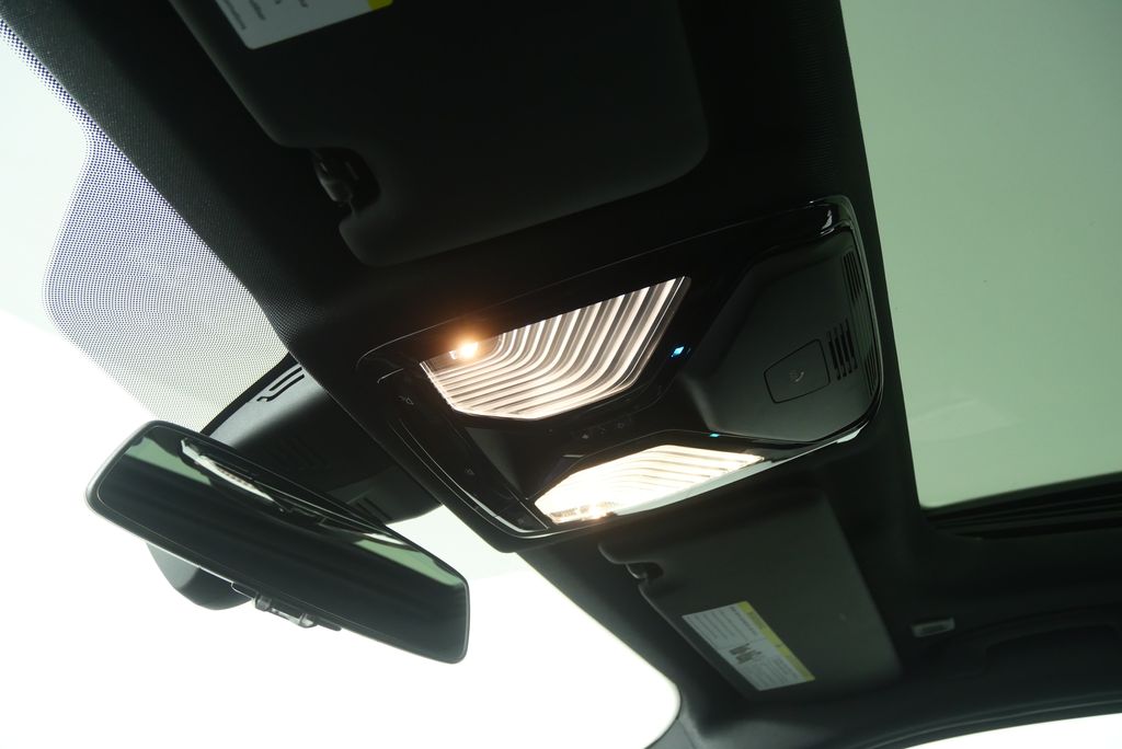 Thumbnail: 2023 BMW 3 Series - 20