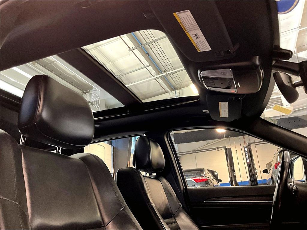 2020 Jeep Grand Cherokee — photo 23