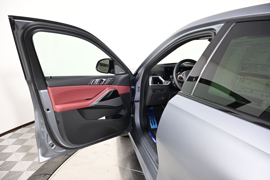 Thumbnail: 2026 BMW X6 - 22