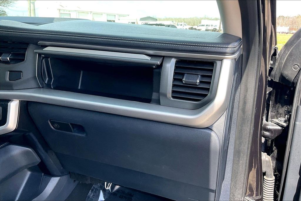 Used 2024 Ford Expedition XLT 4D Sport Utility