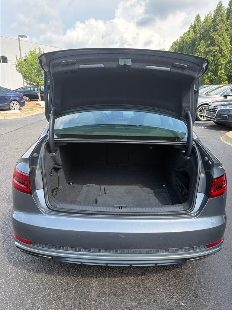 Used 2019 Gray Audi 2.0T Prestige image 10