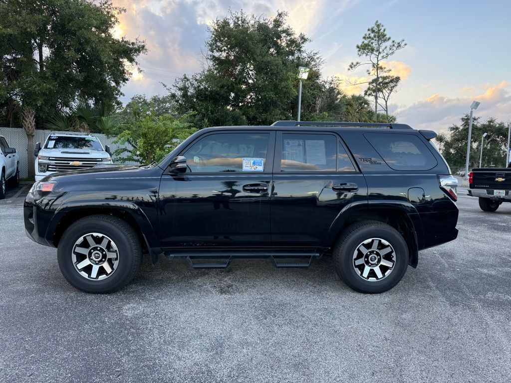 2023 Toyota 4Runner TRD Off-Road Premium 5