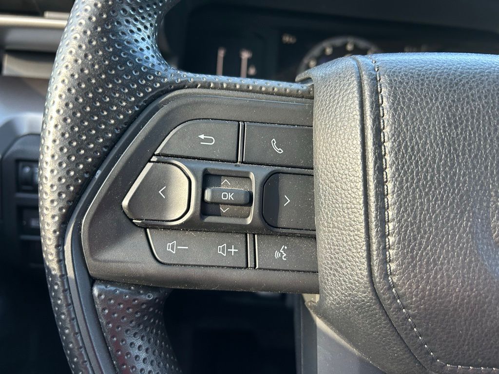 2024 Toyota Tacoma SR5 20