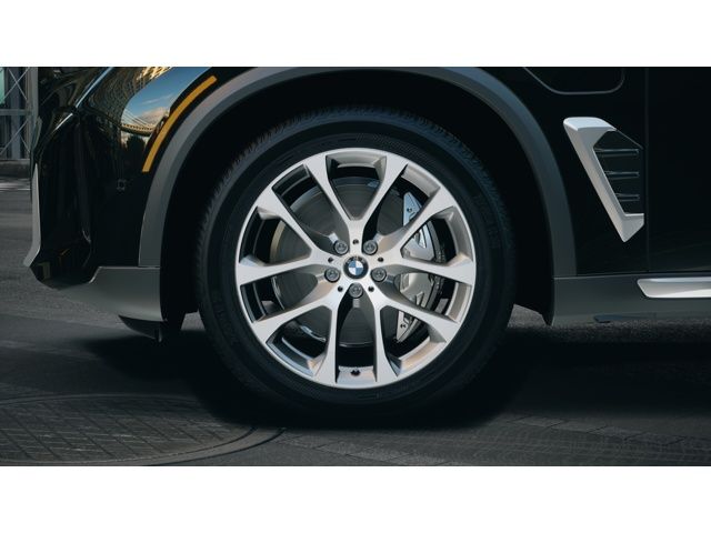 Thumbnail: 2026 BMW X5 - 7