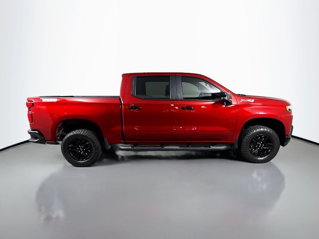 Thumbnail: 2021 Chevrolet Silverado 1500 - 4