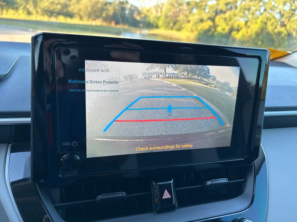 Thumbnail: 2025 Toyota Corolla - 24