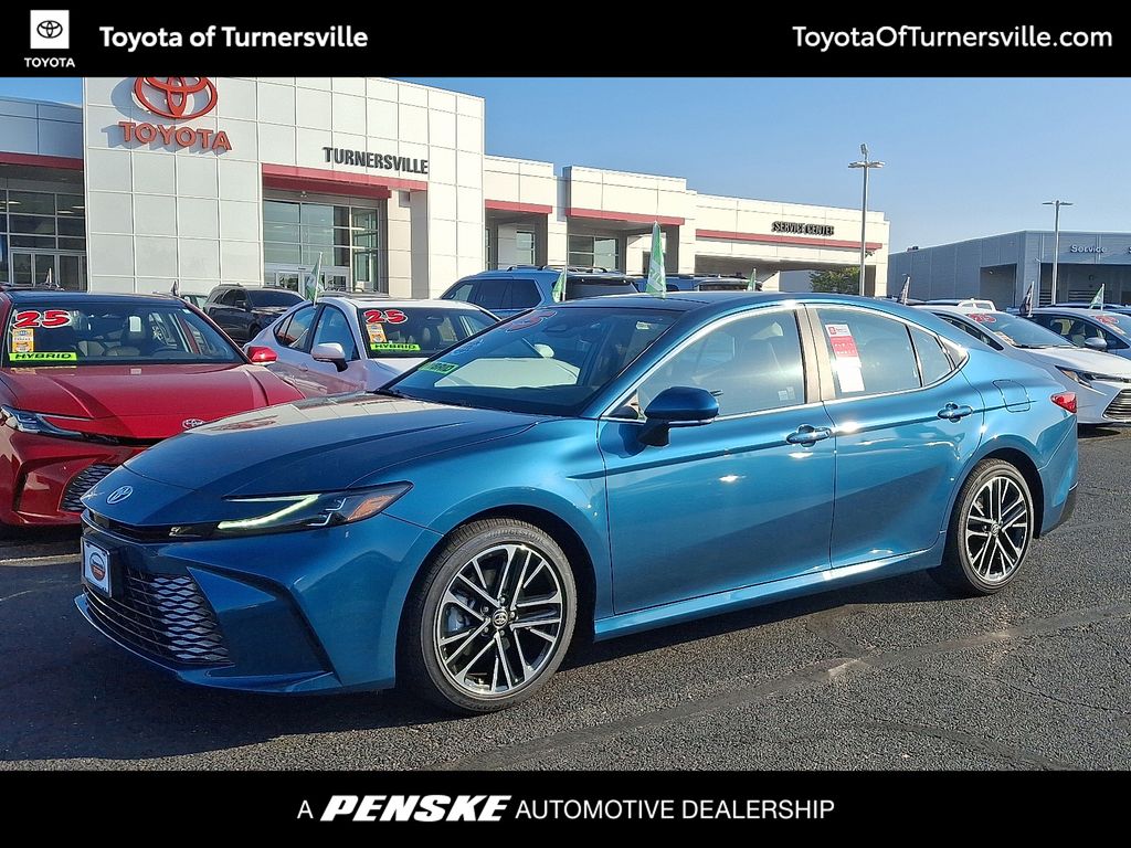 Thumbnail: 2025 Toyota Camry - 1