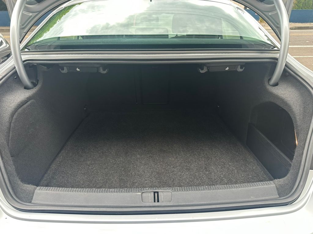 2014 Volkswagen CC 2.0T R-Line