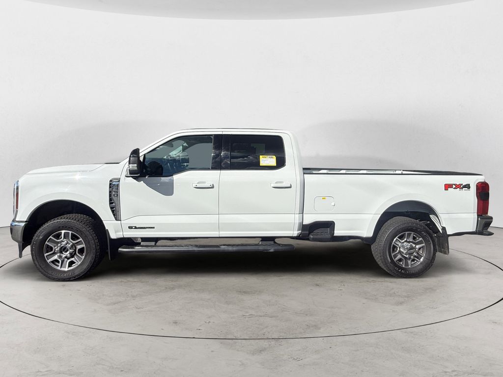 Certified Used 2025 White Ford Lariat image 2
