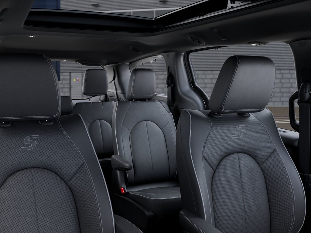 New 2026 White Chrysler Limited image 26