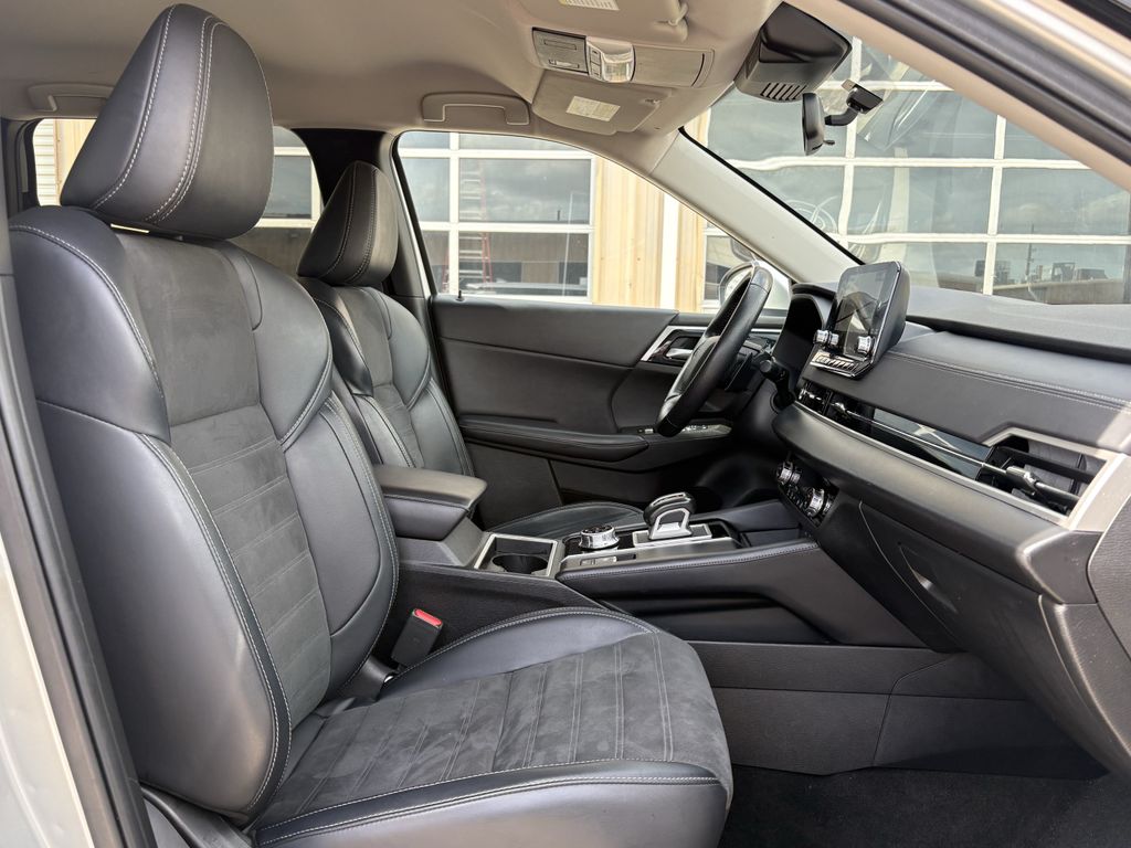 2024 Mitsubishi Outlander  Blue at Emmons Autoplex
