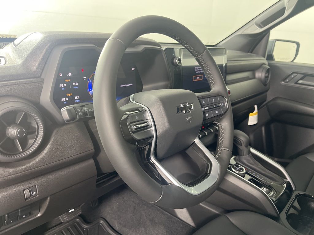 Thumbnail: 2025 Chevrolet Colorado - 22