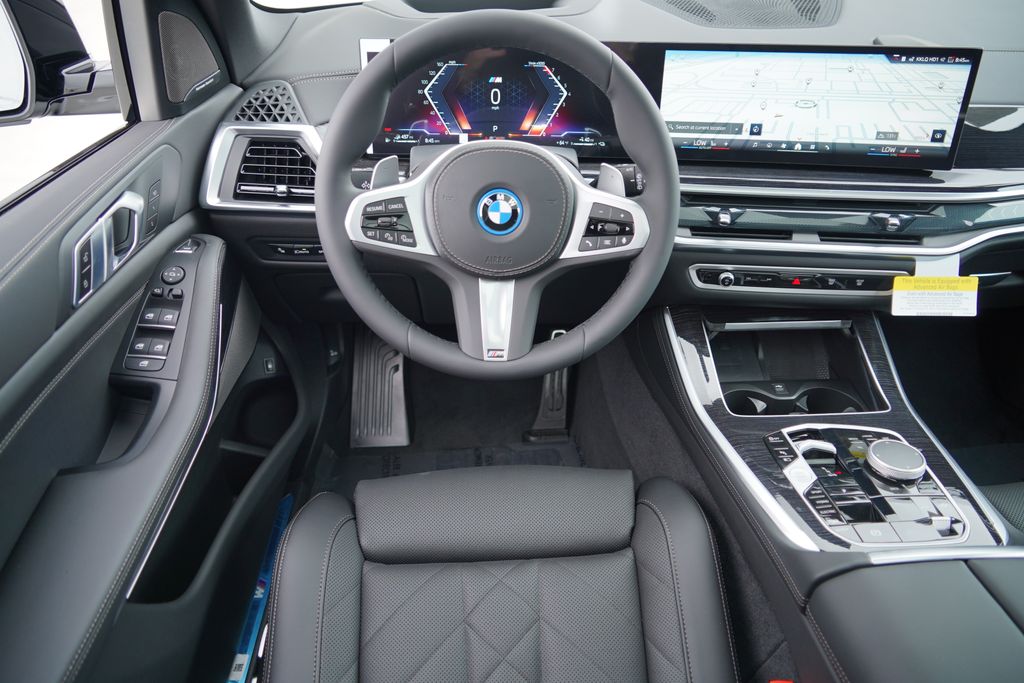 Thumbnail: 2026 BMW X5 - 15