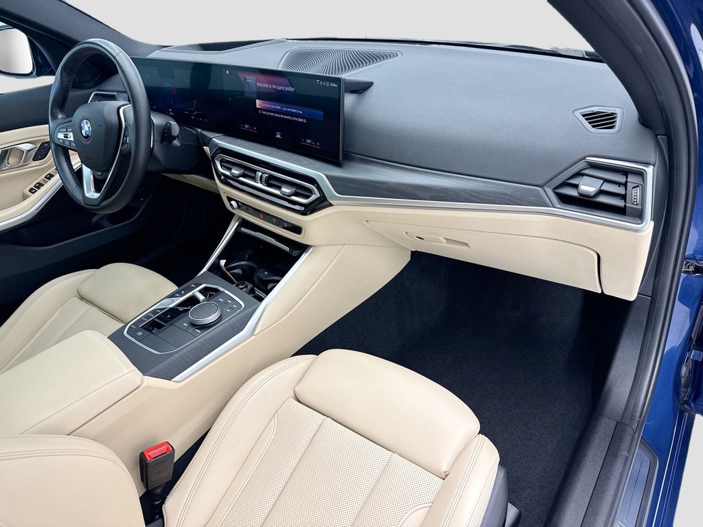 Thumbnail: 2023 BMW 3 Series - 16