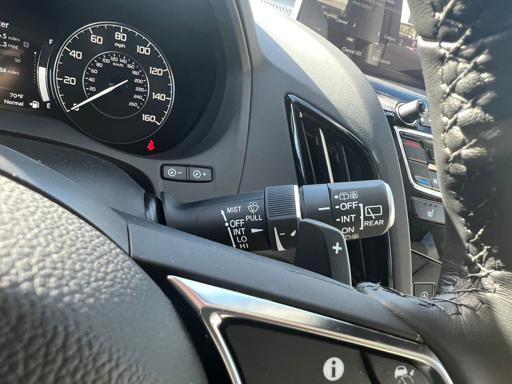 Thumbnail: 2026 Acura RDX - 21