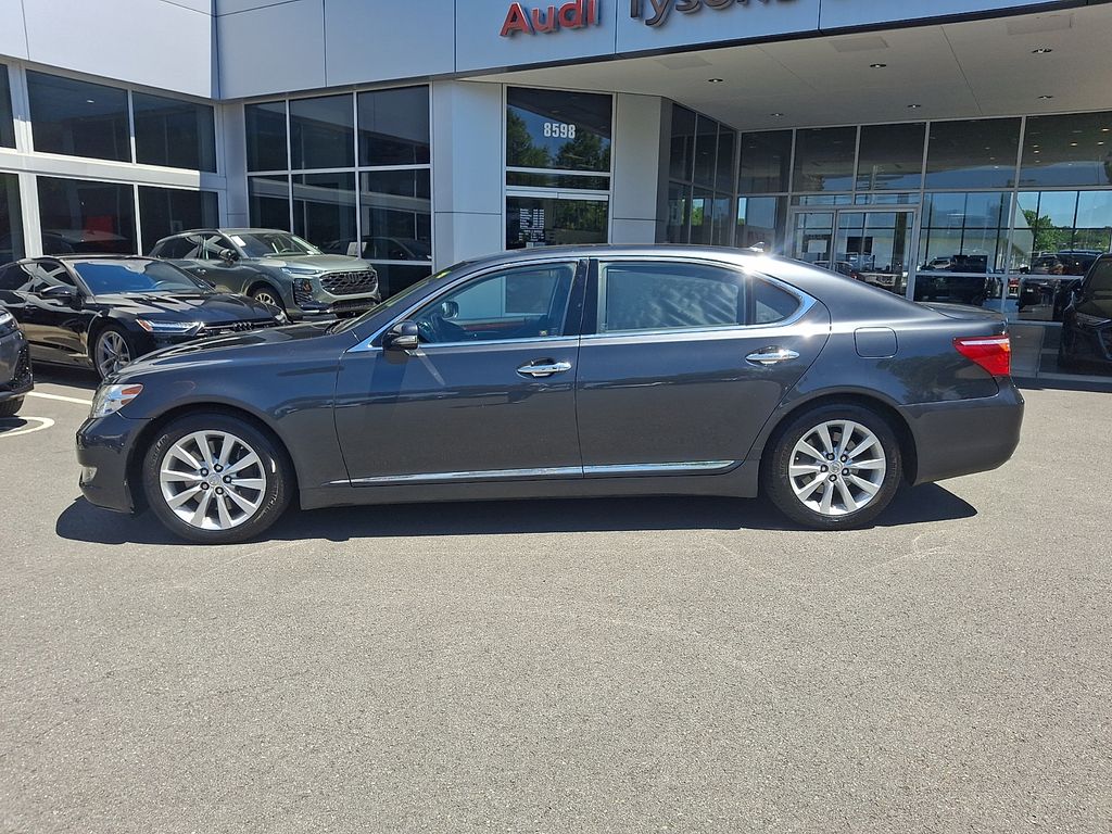 Thumbnail: 2011 Lexus LS - 7