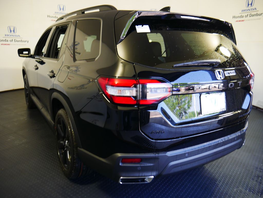 2025 Honda Pilot Black Edition 10