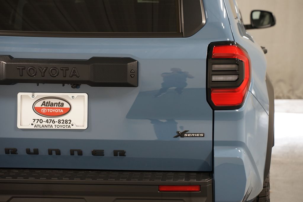 Thumbnail: 2025 Toyota 4Runner - 10