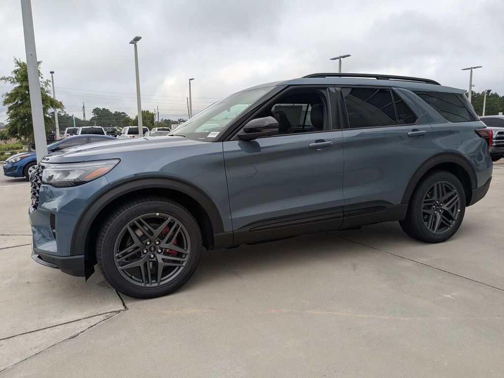 2025 Ford Explorer ST