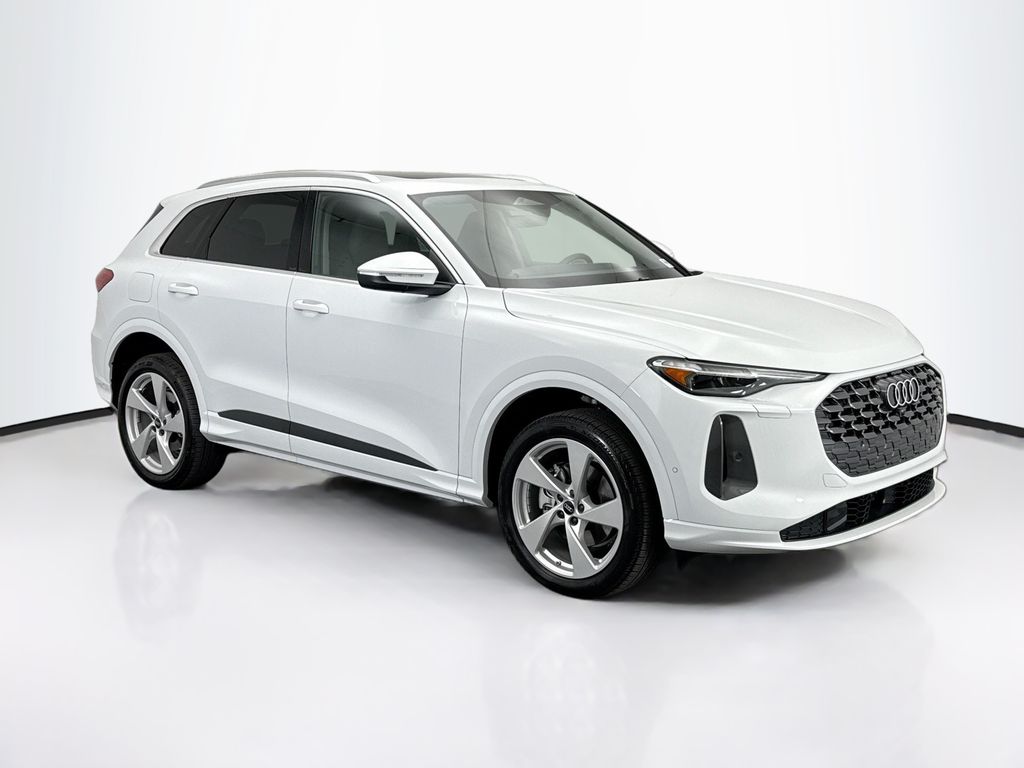 Thumbnail: 2025 Audi Q5 - 3