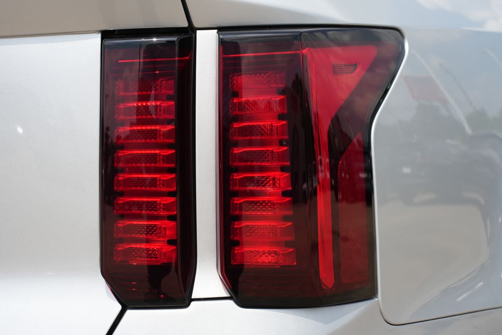 2021 Kia Sorento LX Silver at Community Kia