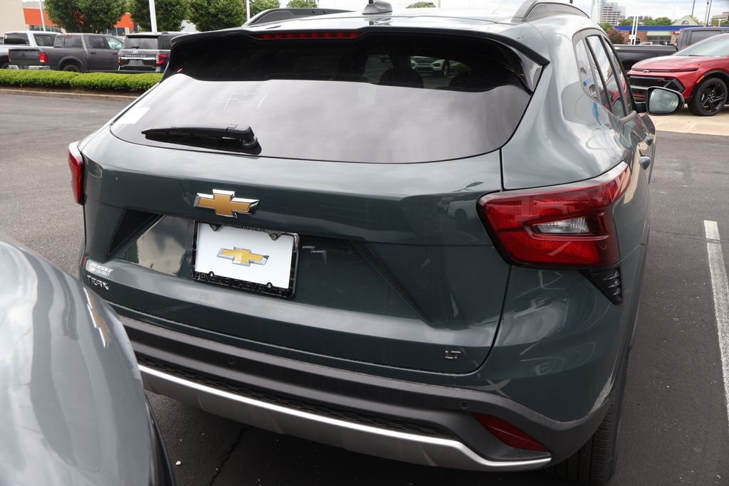 2025 Chevrolet Trax LT 10