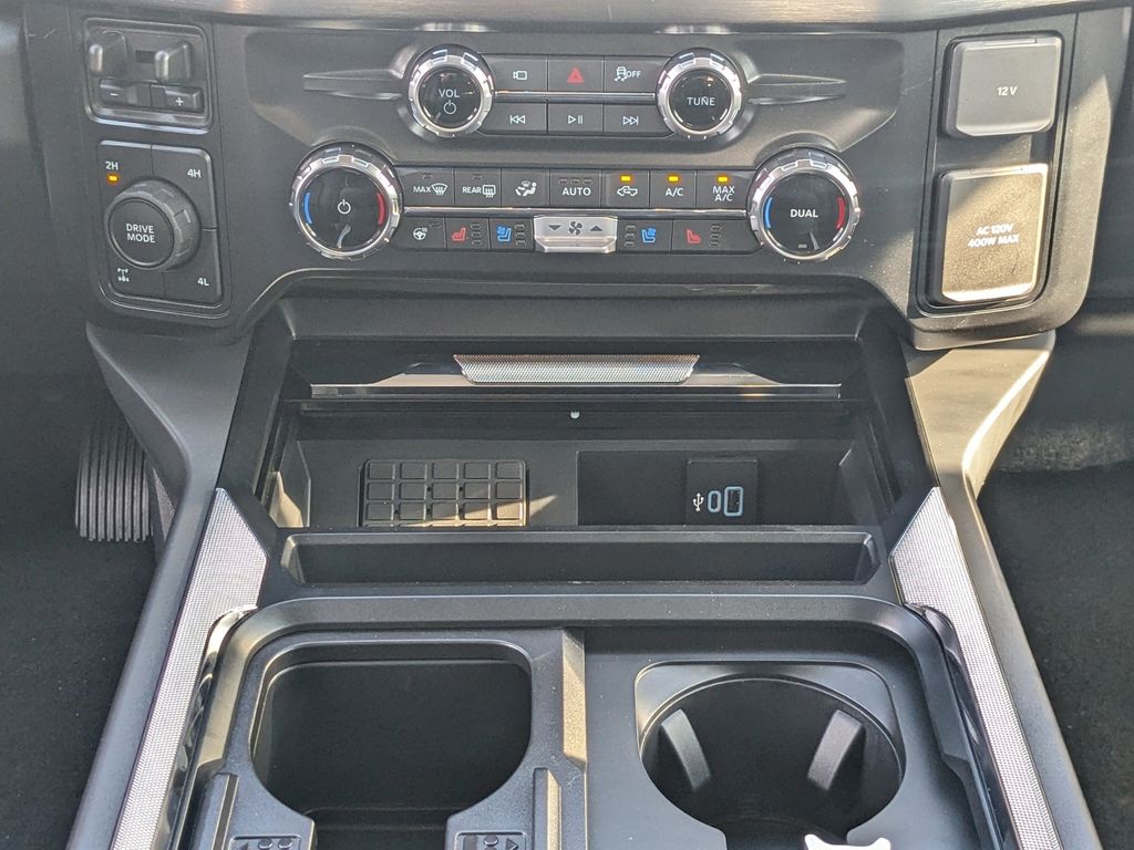 2025 Ford F-250 Super Duty Lariat