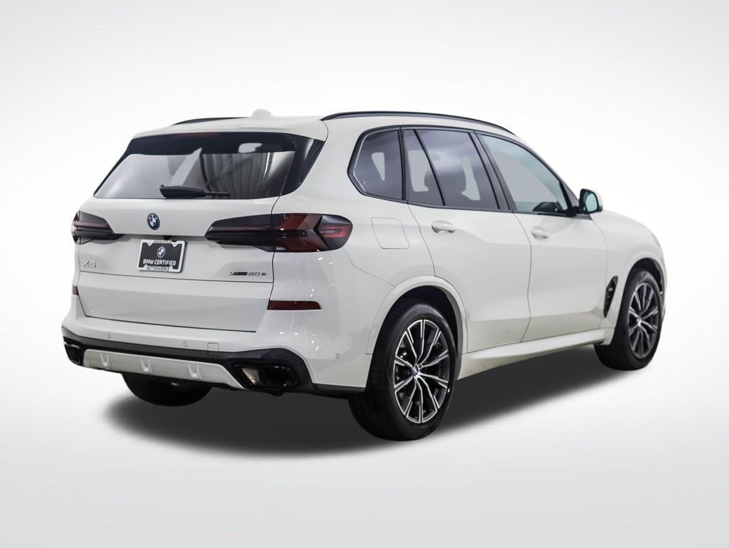 Thumbnail: 2024 BMW X5 - 5